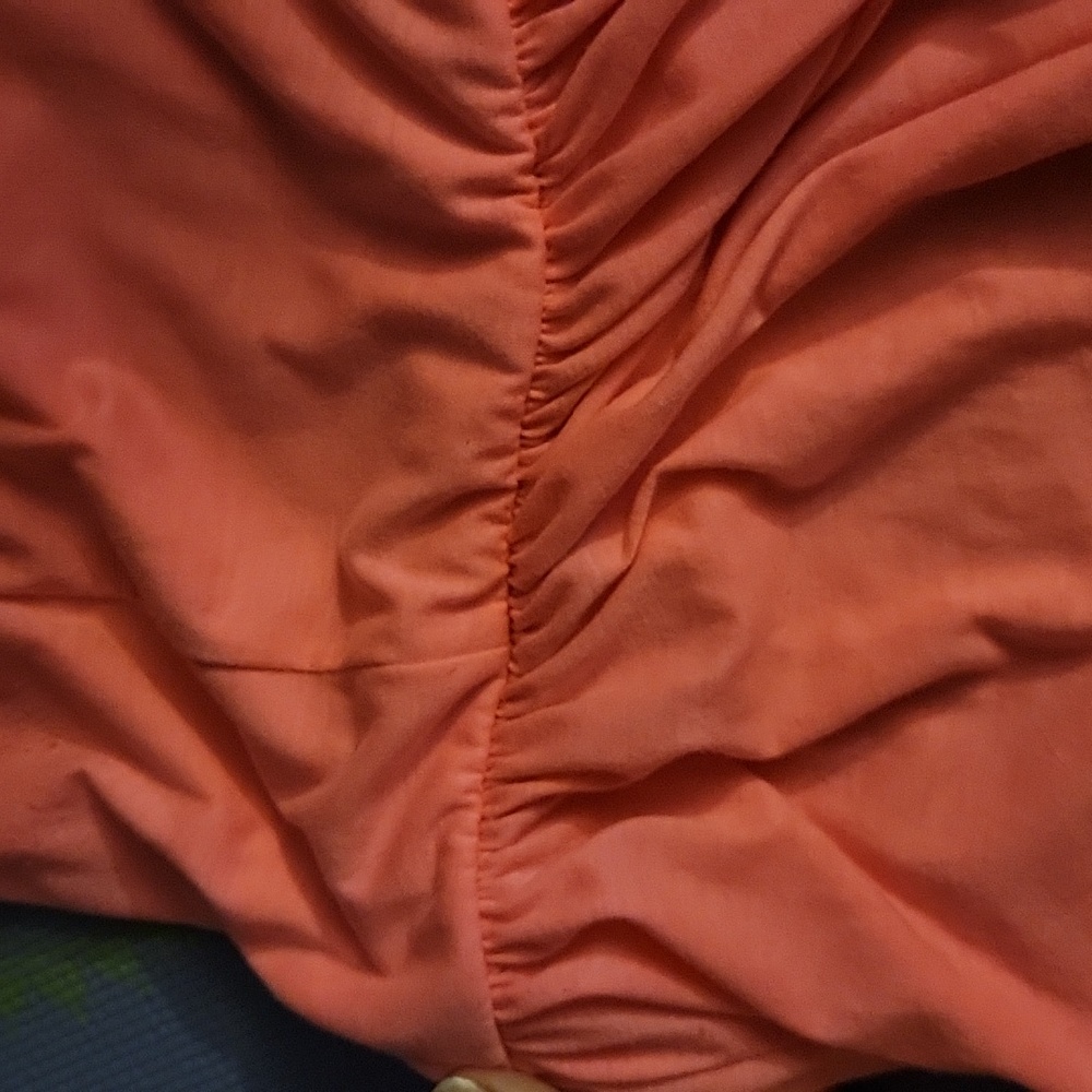 Nwot neon pink peplum top - Picture 5 of 5